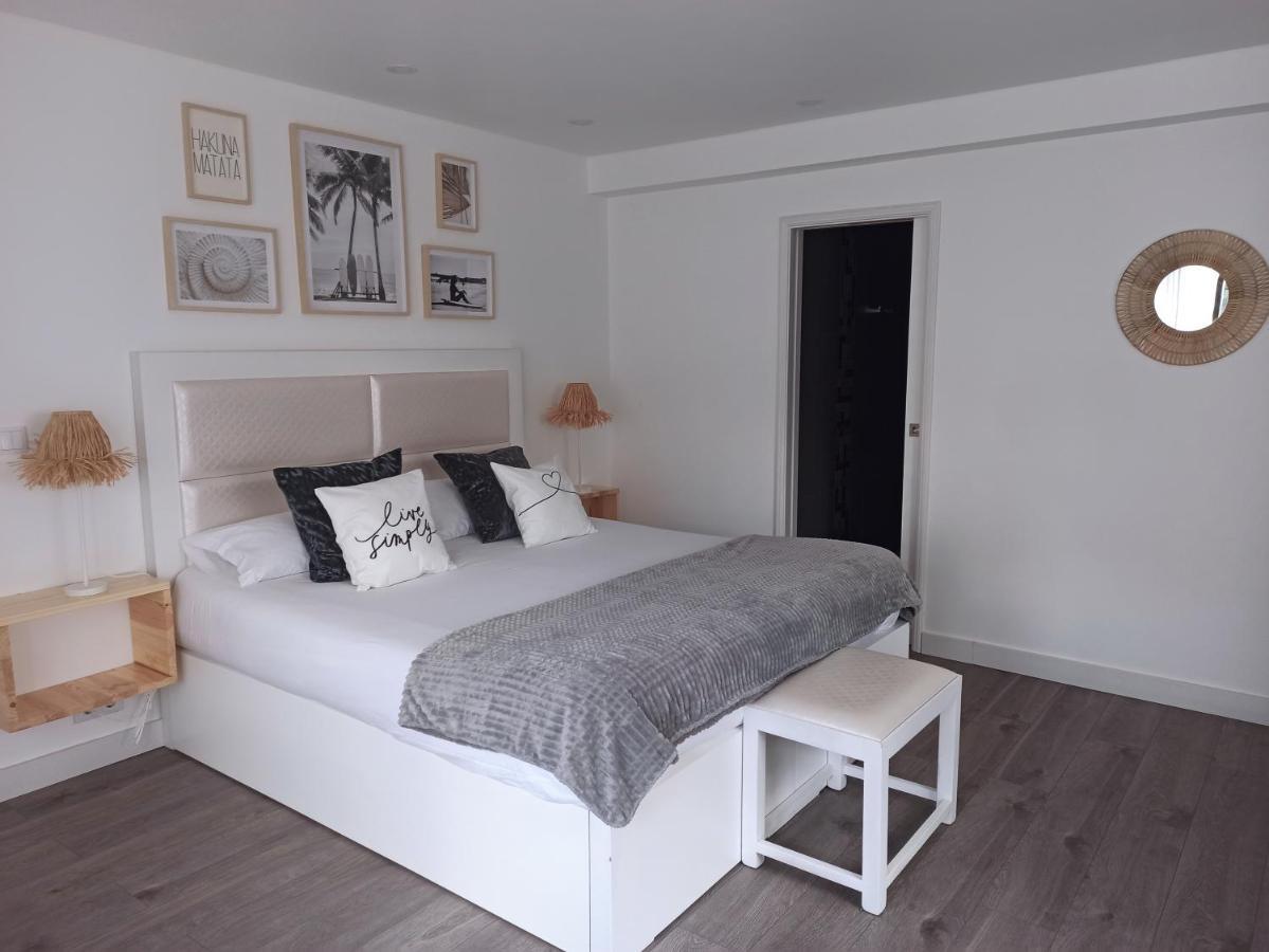 Supertubos House Peniche Bed & Breakfast Atouguia Da Baleia Exterior foto